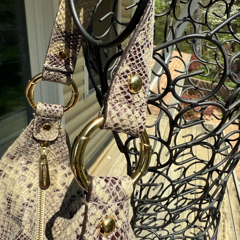 MICHAEL KORS Snakeskin Shoulder Bag with Gold MK Logo - Picture 4 of 8